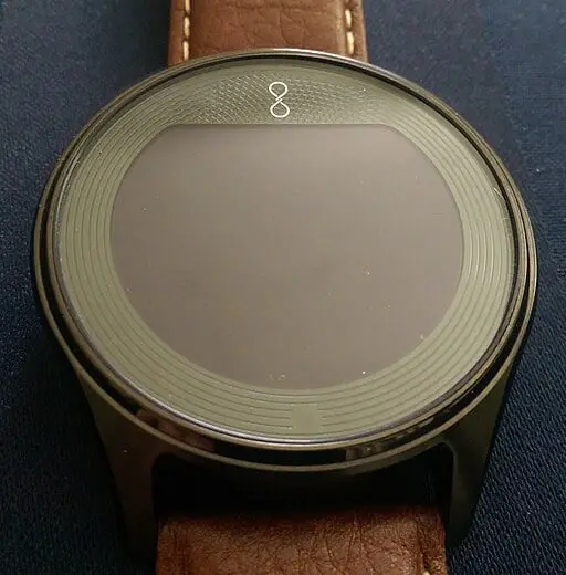 how to clean smart watch